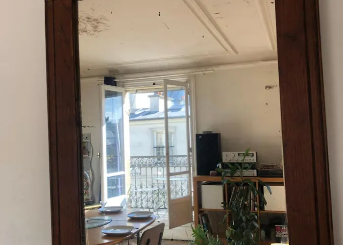 Montmartre Romantic باريس